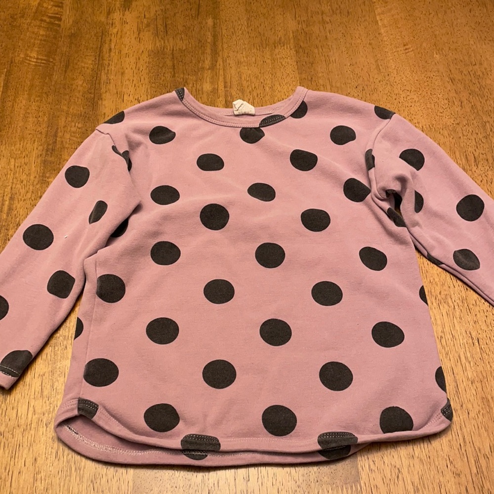 Girls polka dot sweatshirt. Size 15